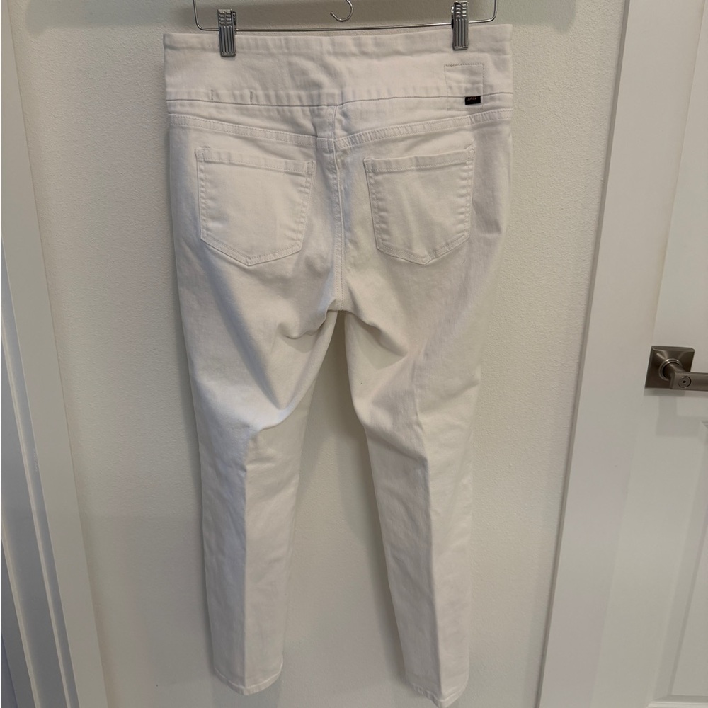 Jag Jeans - Pull On Sleek White Jeans, Size 10 - Picture 4 of 13